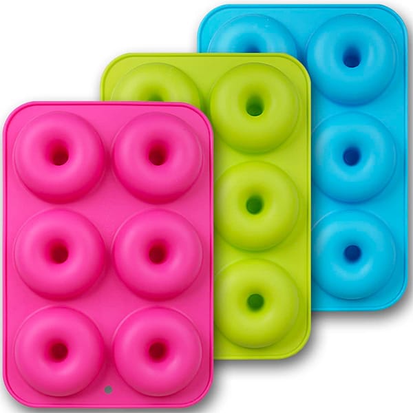 Lot de 3 moules à beignets en silicone anti-adhésif de qualité alimentaire, vert, rose, bleu.